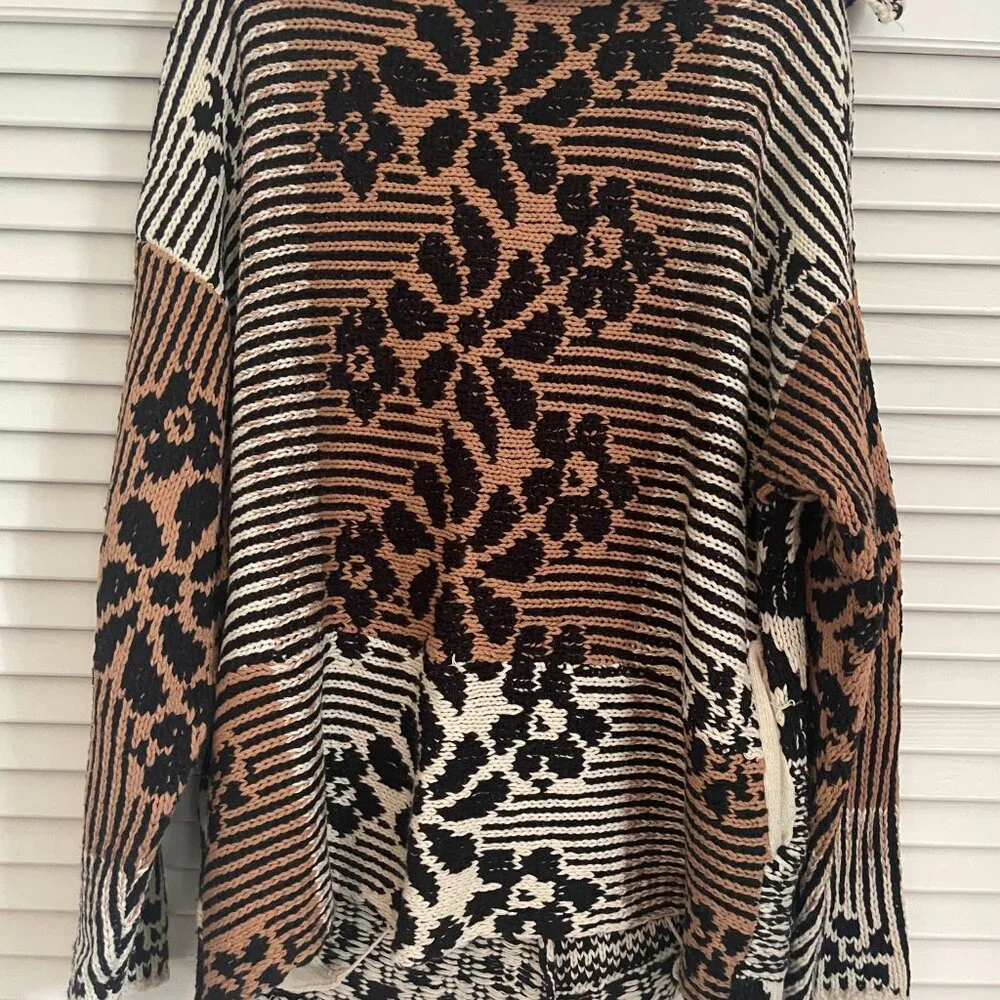 Free People Black and Brown Geometric Cardigan - Picture 5 of 6